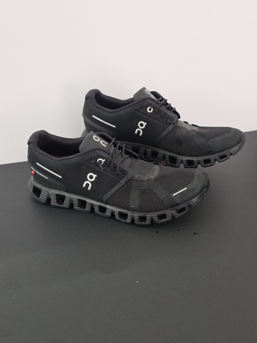 On Running Cloud Women's Black Mesh Cloud Sneakers